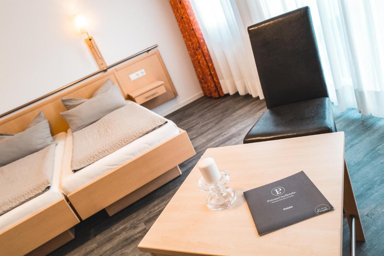 בון Hotel Restaurant Zur Post מראה חיצוני תמונה