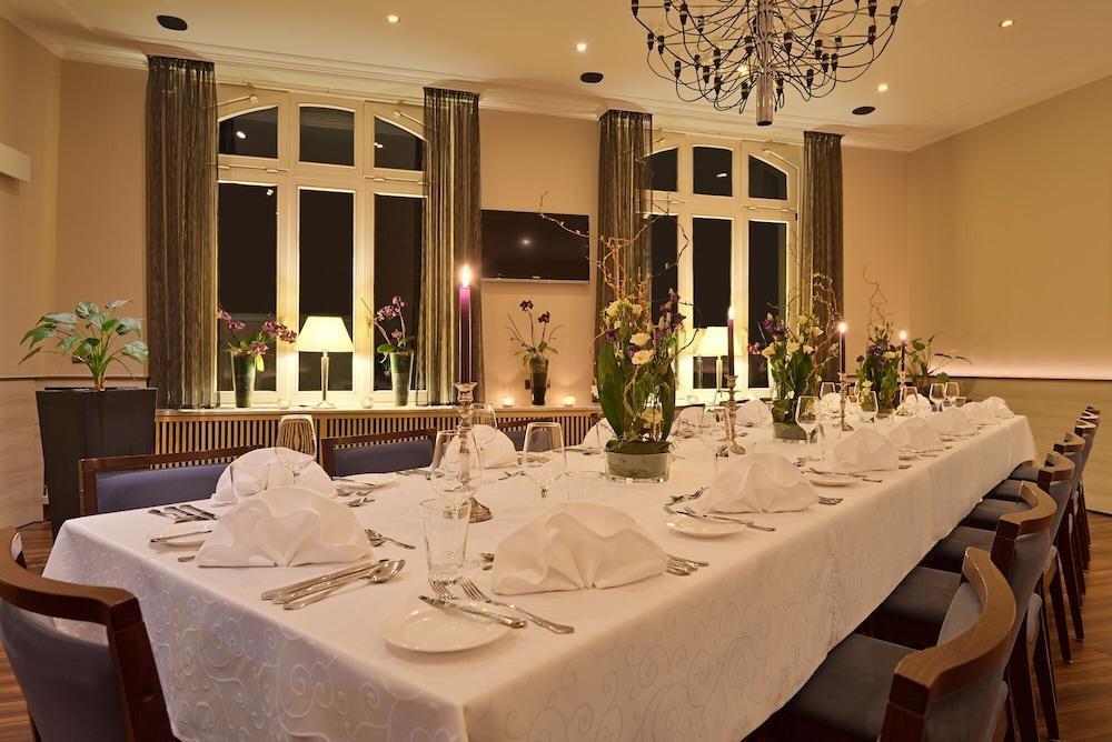 בון Hotel Restaurant Zur Post מראה חיצוני תמונה